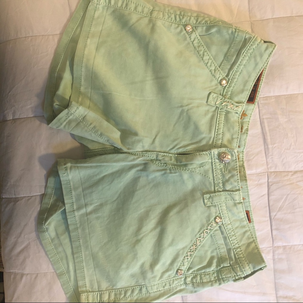 COPY - Mint rock revival shorts